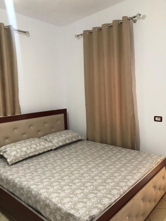 Guest House Murati Durres Ngoại thất bức ảnh